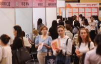 [포토 뷰] 결혼이민자들도 취업 현장으로