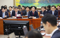 잇단 금융사고에 칼 빼든 정무위…‘금융사지배구조법’ 개정안 의결