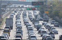 60∼70대 ‘車시장 큰손’ 됐다…30대보다 새차 더 구입
