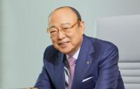 [신년사] 김승연 한화 회장 “바람 안불면 노 젓는 ‘그레이트 챌린저’ 돼야”