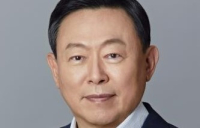 신동빈 롯데 회장 “바이오·수소·이차전치 등 키우고 부진사업은 매각”