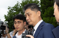 카카오 김범수 구속…카뱅 1대주주 위치 ‘흔들’