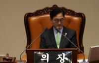 윤대통령 탄핵안 표결 무산... 여 불참, 투표 불성립