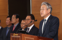 강호동 농협회장 “2027년까지 무이자자금 20조원 확대…올해 1천곳 스마트팜”