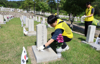 오뚜기, ‘호국보훈의 달’ 맞아...현충원 정화 임직원 봉사활동