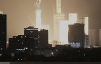 이란, 이스라엘에 보복 공습…“미사일 수백 발 발사”