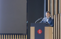신동빈 롯데 회장 “10년 뒤 환경 예측해 신속히 실행… 문제 명확히 인지”