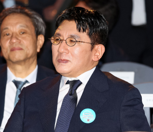 국민임명식에 참석한 방시혁 의장